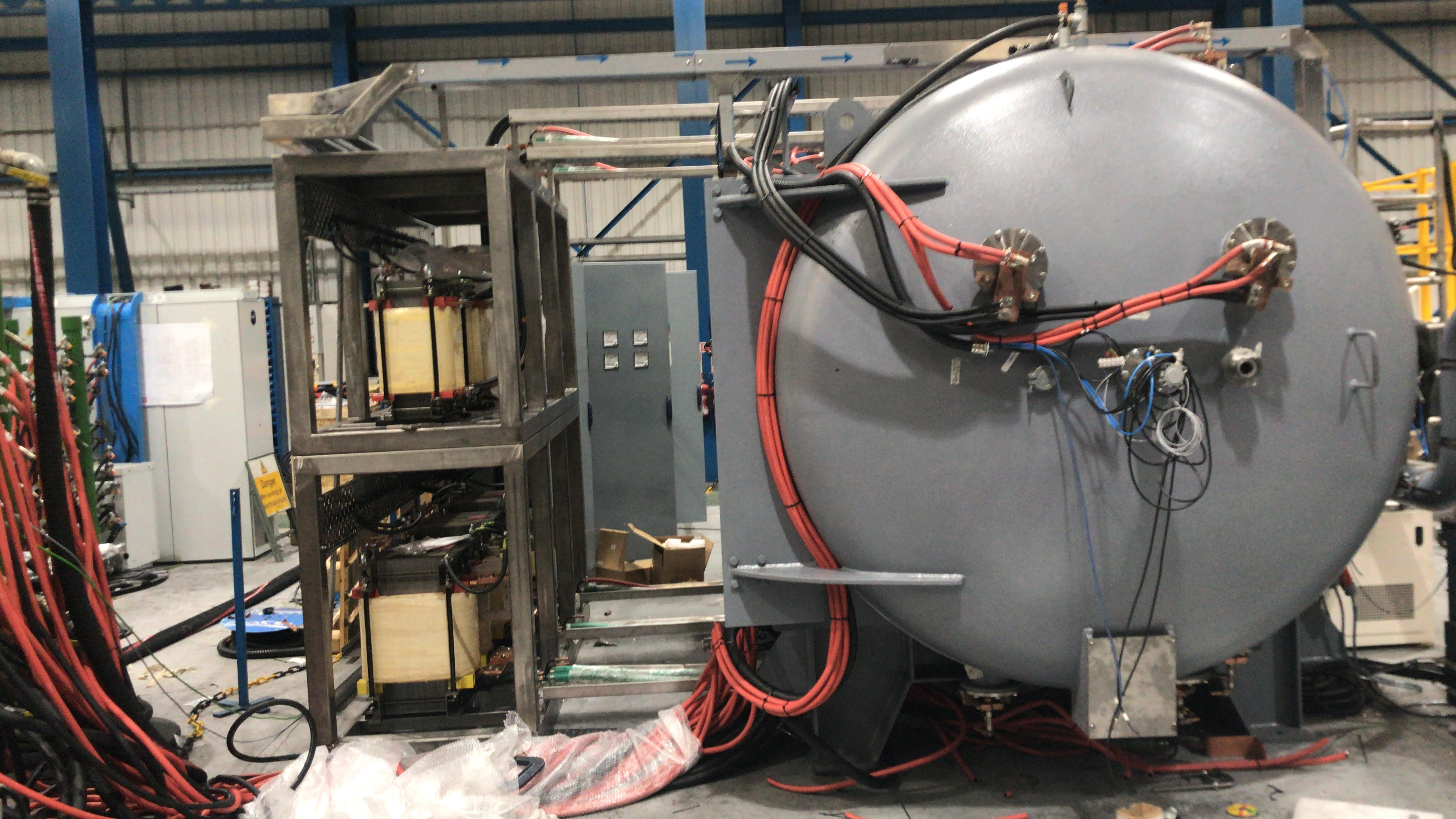 Vacuum furnace on the shop floor